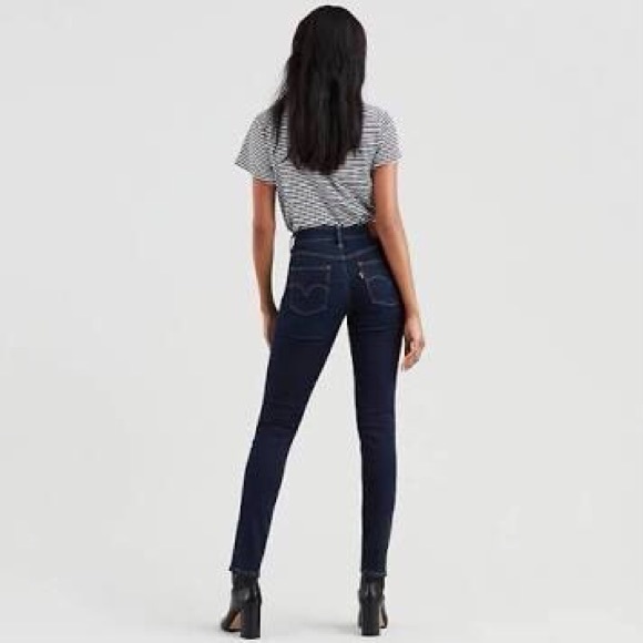 Levi’s sculpt jeans - Picture 4 of 4